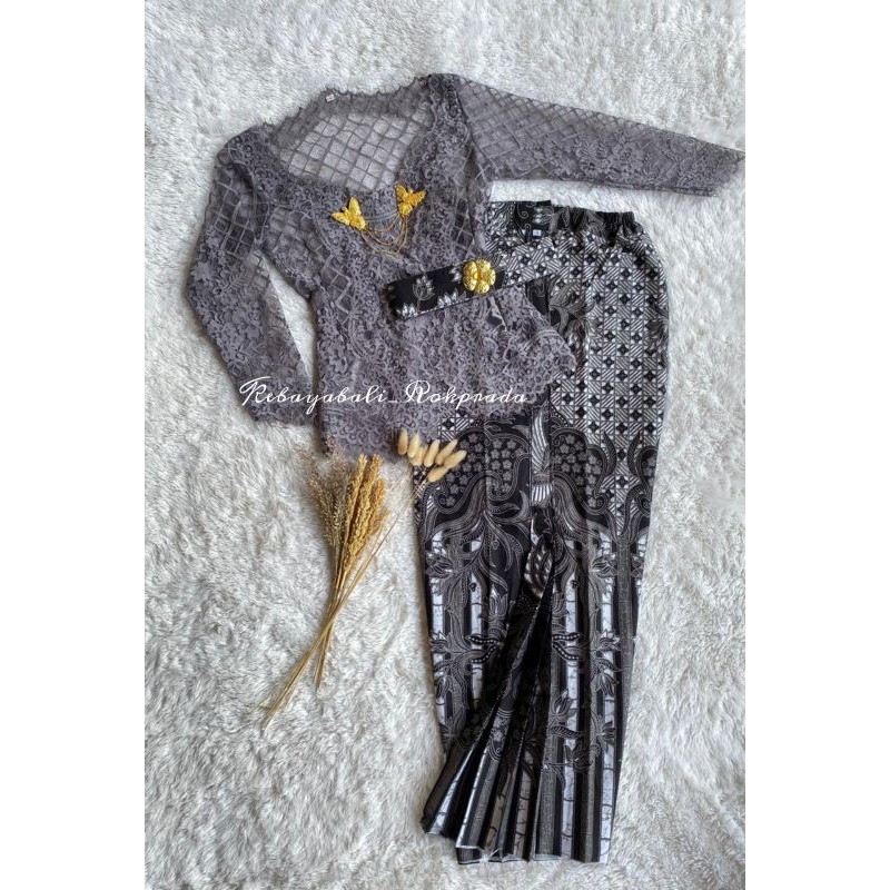 FREE ONGKIR SATU SET KEBAYA BALI KEBAYA JADI KEBAYA KUTIBARU MODERN WARNA ABU STONE