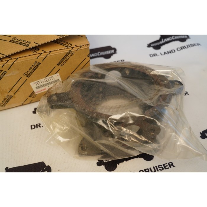KNUCKLE STEERING RH LAND CRUISER VX80 43211-60111 ORI TOYOTA berkualitas