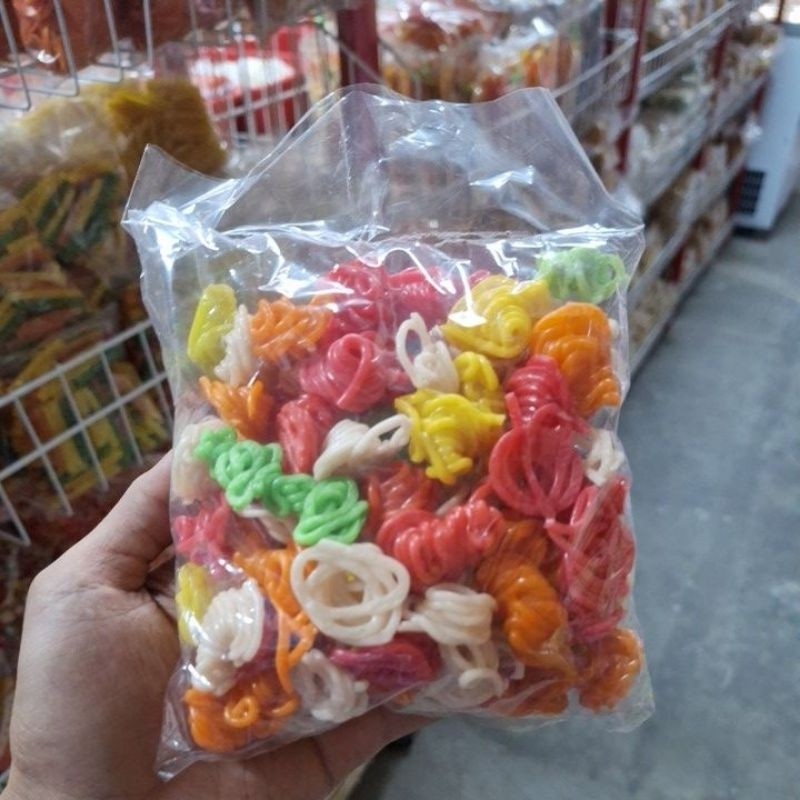 

Kerupuk Gelung Sangul Besar 250gr