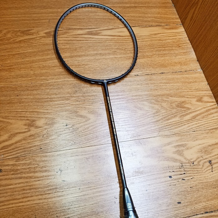 Raket RS 7270 NEW, 8150 NEW, 8250 NEW (Bonus Senar+Tas+Kaos Oblong RS) 100% ORIGINAL - 8250 NEW