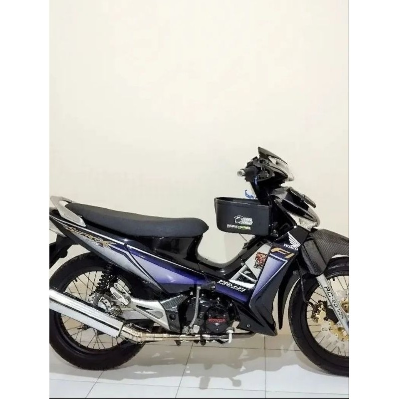 STRIPING STICKER LIS SUPRA X 125 FI 2009 BIRU DONGKER STRIPING STICKER SUPRA X FI 125 2009 BIRU DONG