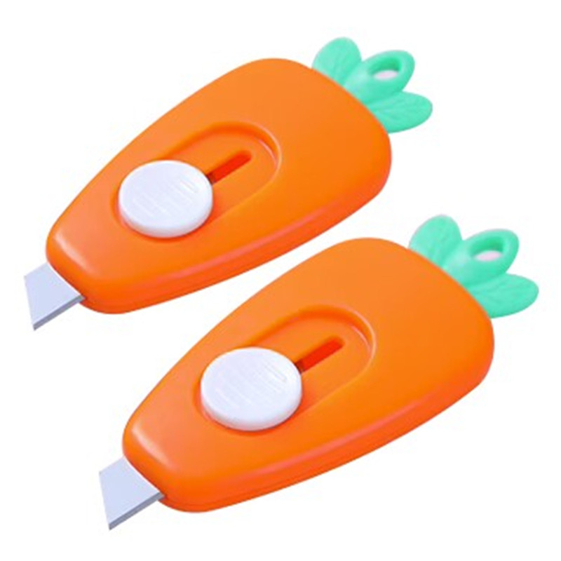 

Mini Kawaii Carrot Shaped Unbox Tools Portable Pocket Retractable Utility Knife Box Cutter School Stationery with Keychain Hole