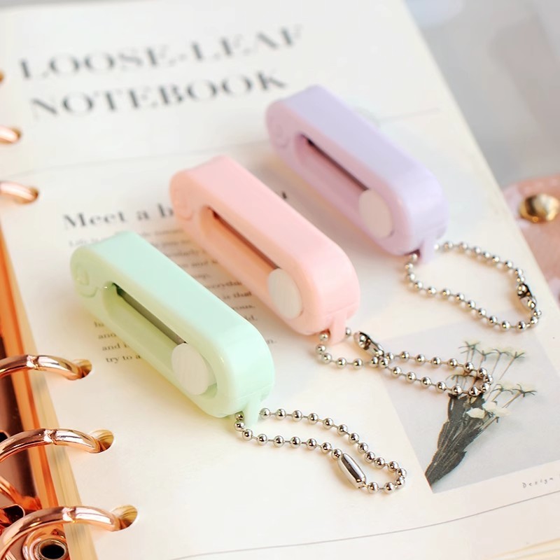

LPL Gunting Lipat mini Portable tarik Stainless Steel Retractable Mini Folding Scissors Pemotong Kertas Paper Cutter lucu