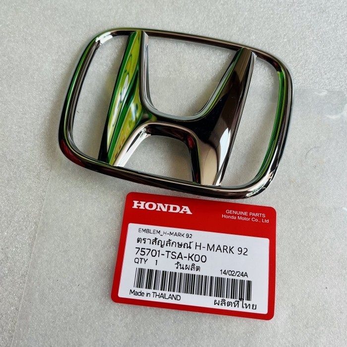 Emblem Logo Honda Belakang Honda 75701-TSA-K00 Honda B-RV