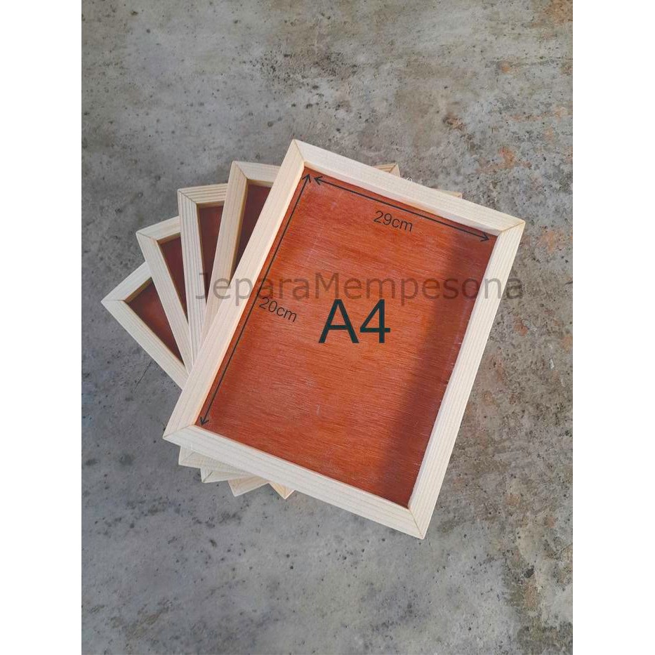 pigura bingkai kayu A4 jati belanda JM5476