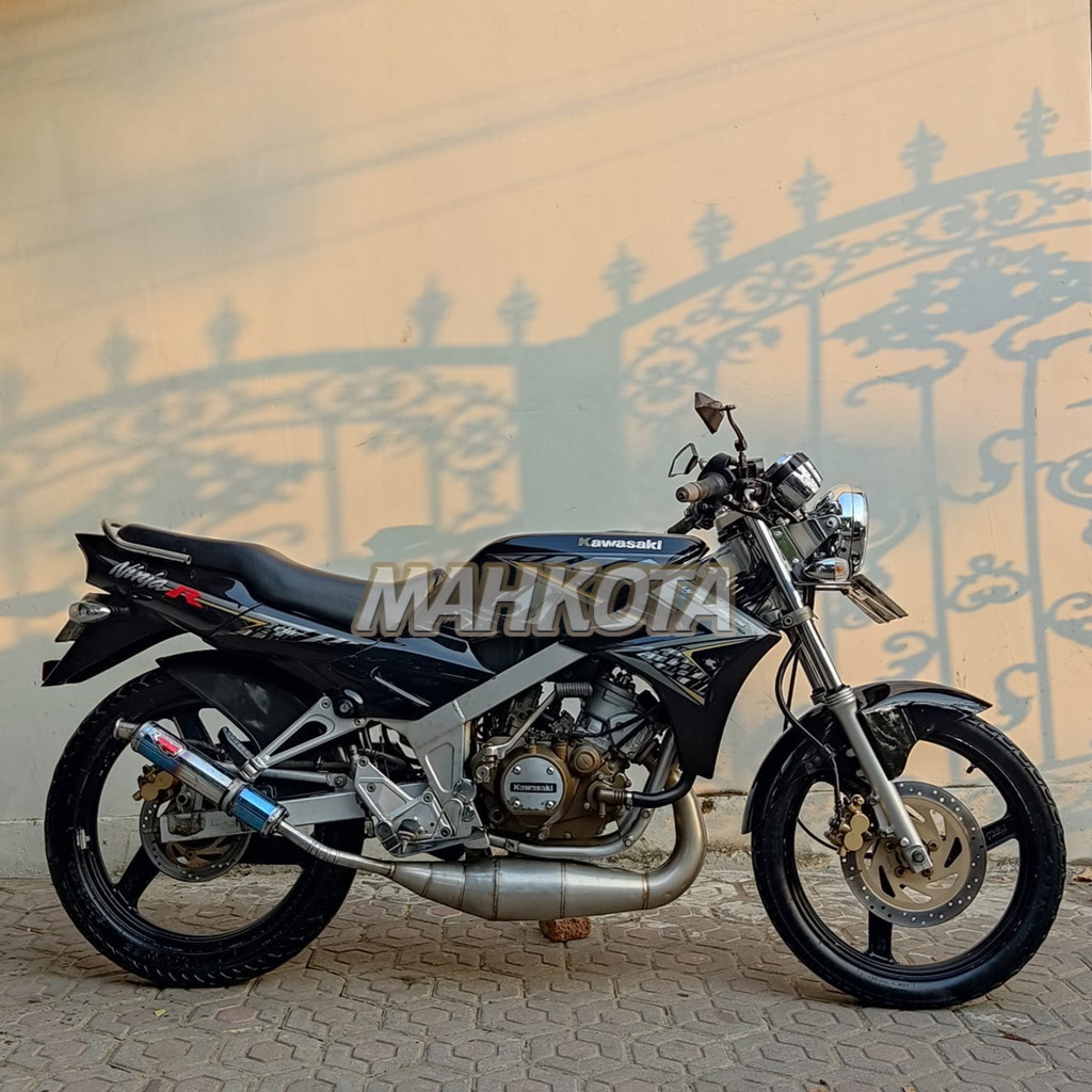 STRIPING STICKER LIS LES POLET kawasaki ninja r 2014 hitam se stiker list body model original
