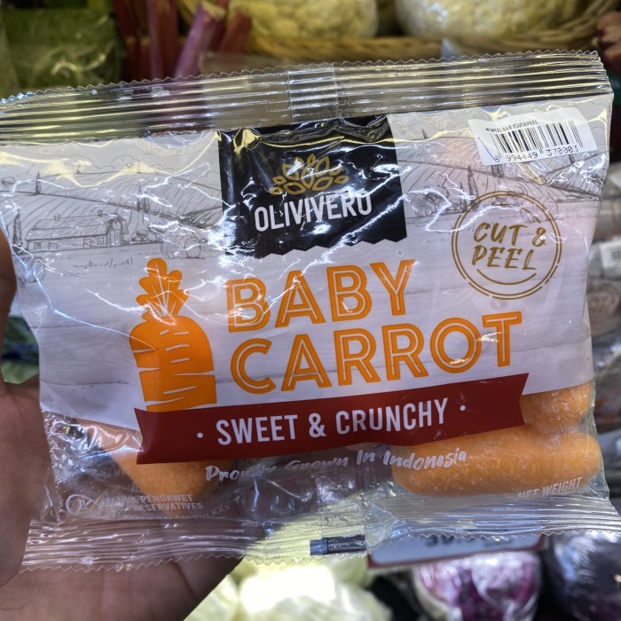 

Baby carrot fresh sweet crunchy cut & peel