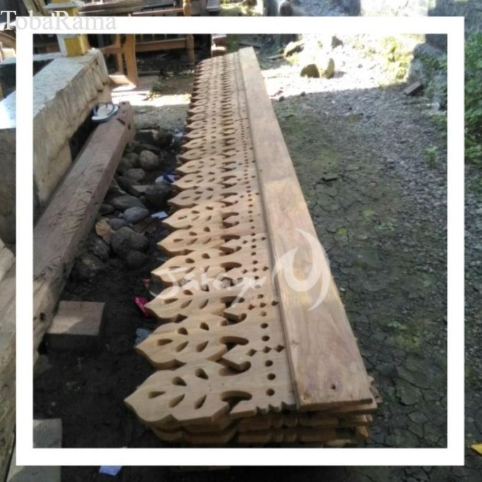 Lisplang ornamen daun waru lebar 30cm ukir kayu jati lawas murah SPH7052