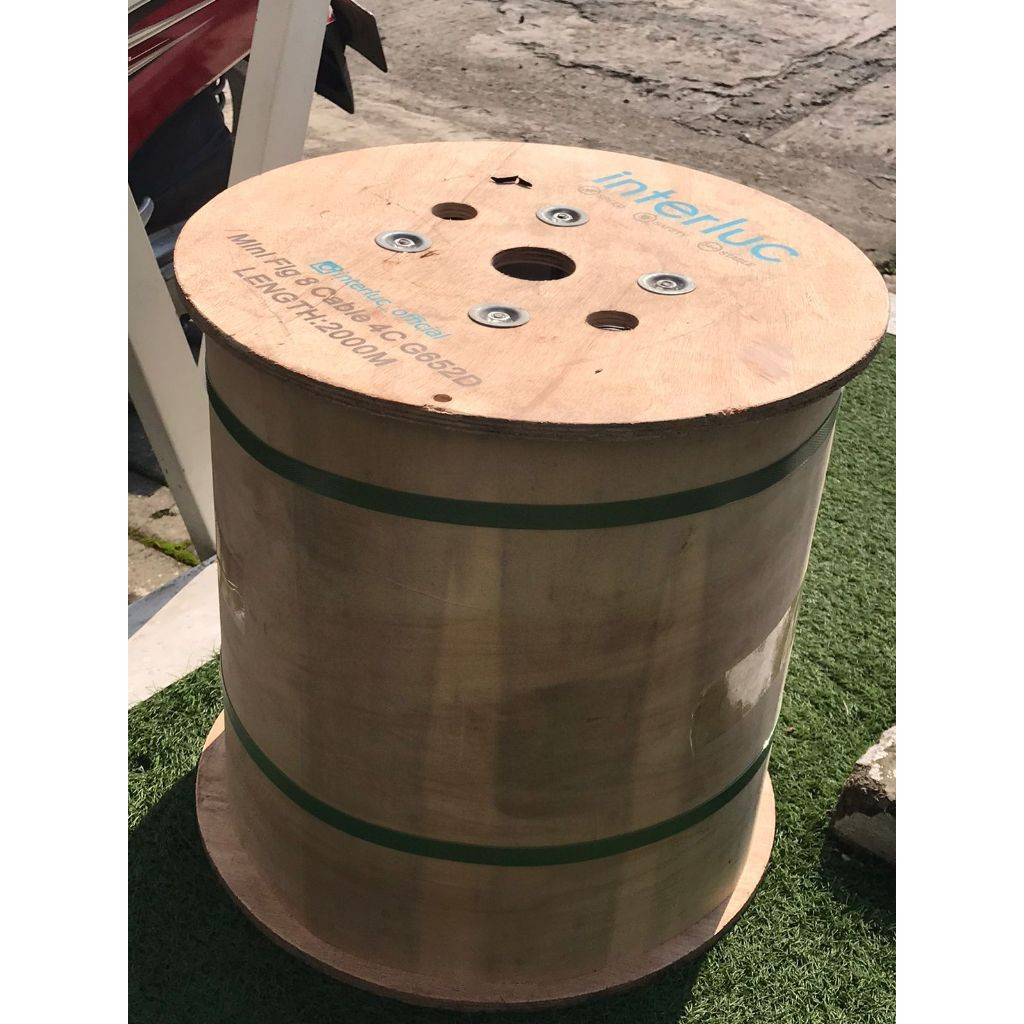 Kabel Fiber Optik FIG8 Interluc 4Core 2000 Meter KU Micro Bulat FTTH Dropcore 4 Core Fig8 2Km