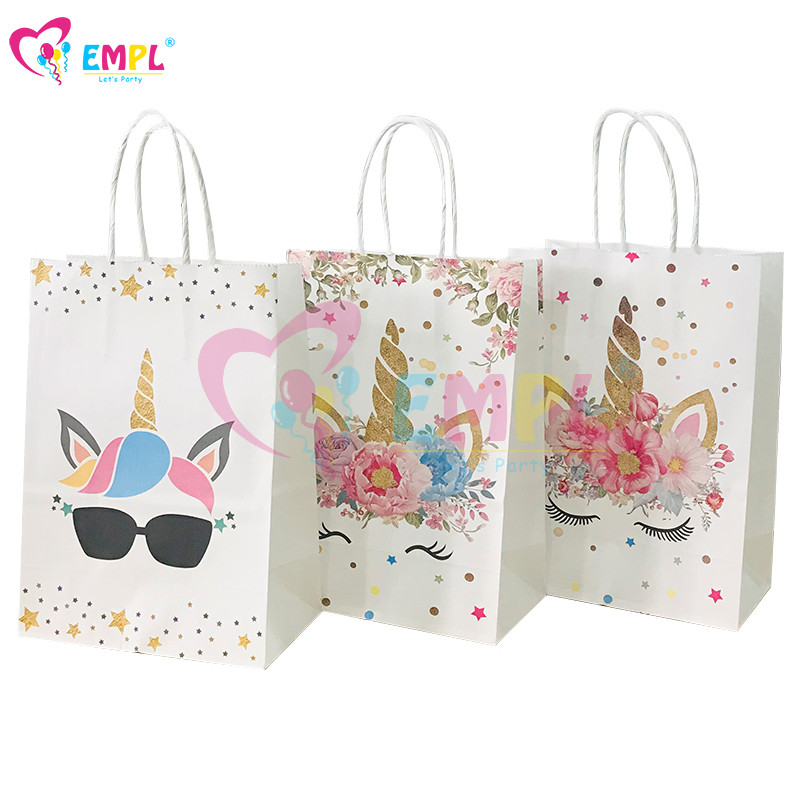 

12pcs Party Kraft Paper Gift Bag with Handle Cute Cartoon Print Candy Favor Bags Wedding Baby Shower Birthday Party Decorations