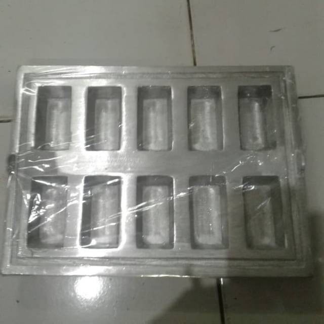 Cetakan kue balok aluminium / cetakan kue balok lumer / loyang kue balok
