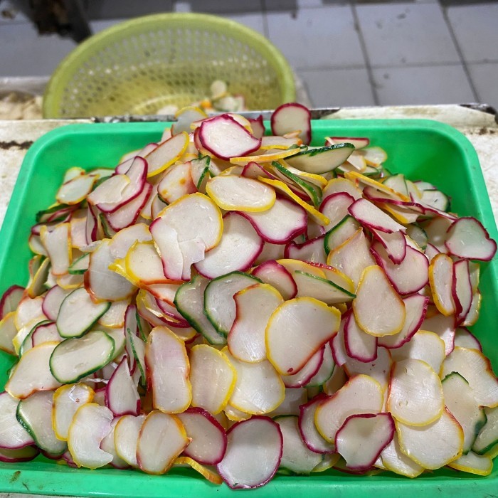 

Kerupuk Bawang |Kerupuk Warna-Warni - 1/4 kg