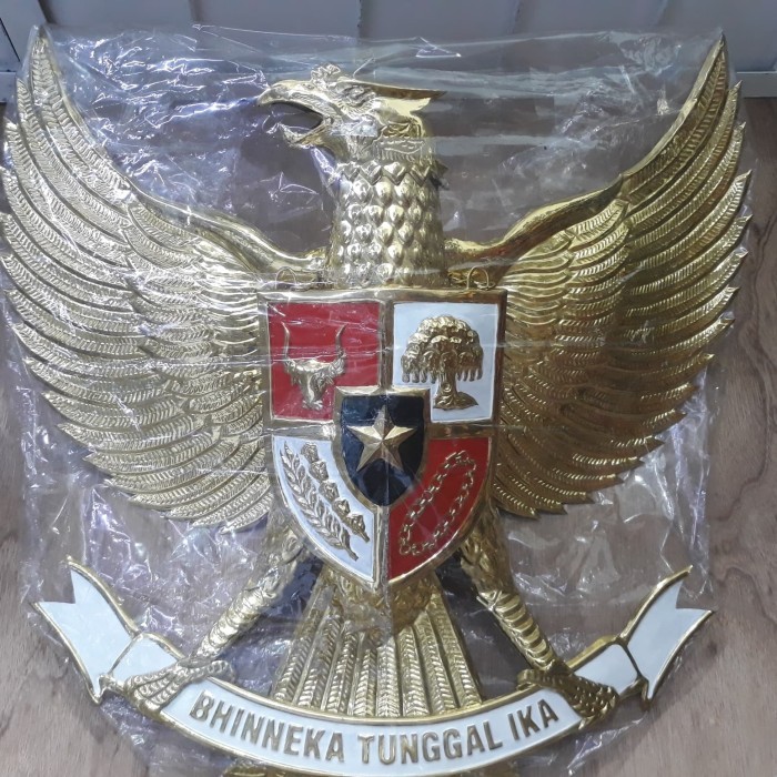 logo garuda bahan kuningan asli uk 60cm