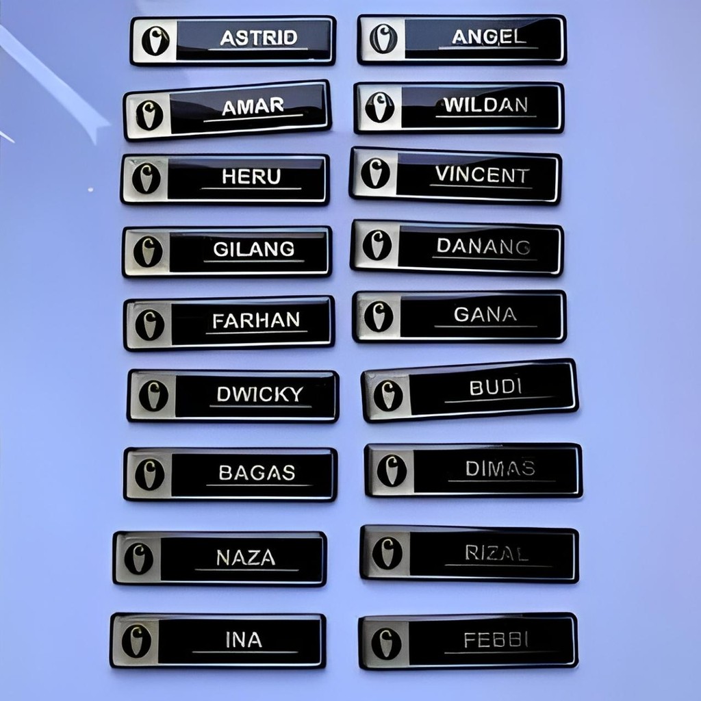 

Nametag Nama Dada Magnet Peniti Kuningan & Akrilik Resin - Satpam, Guru, Dokter Perawat Bidan Apoteker Karyawan - Foto, Black Putih