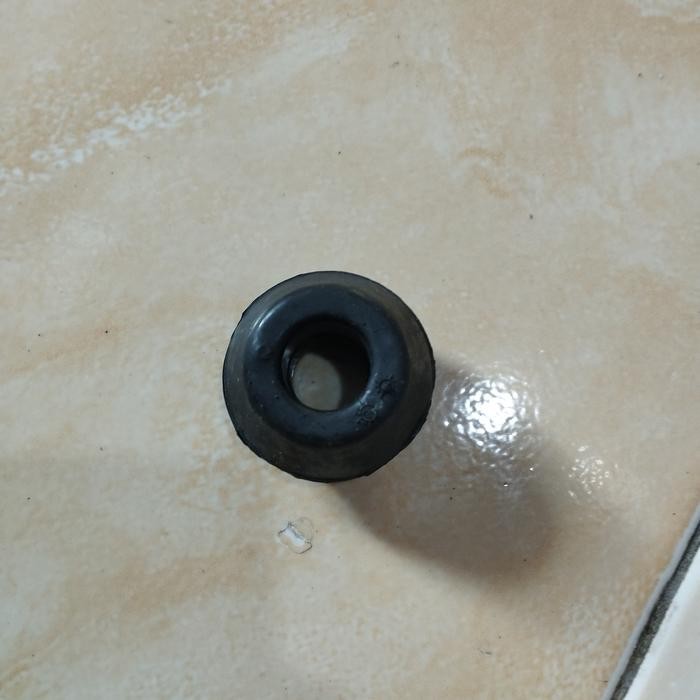 

SALE karet jambu Mercedes Benz W123