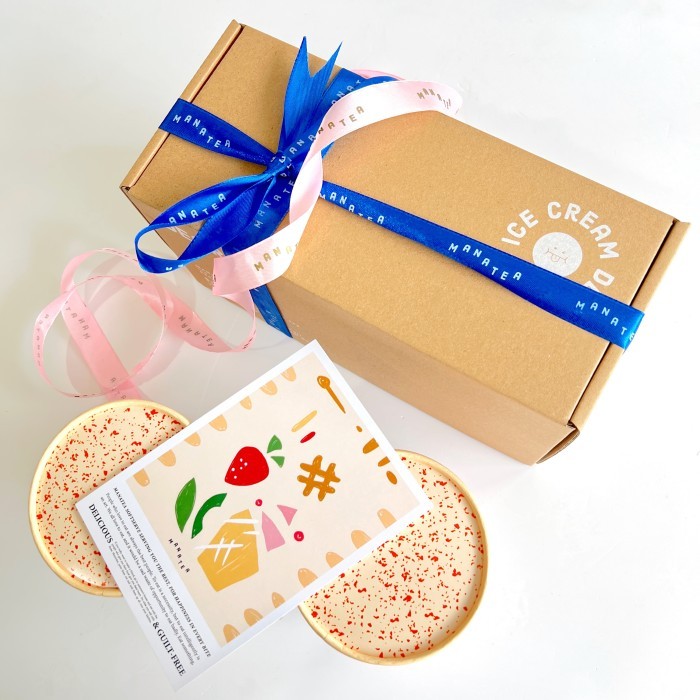 

[Best Seller] Manatea Happiness Giftbox/Hamper (2 Pints Included)