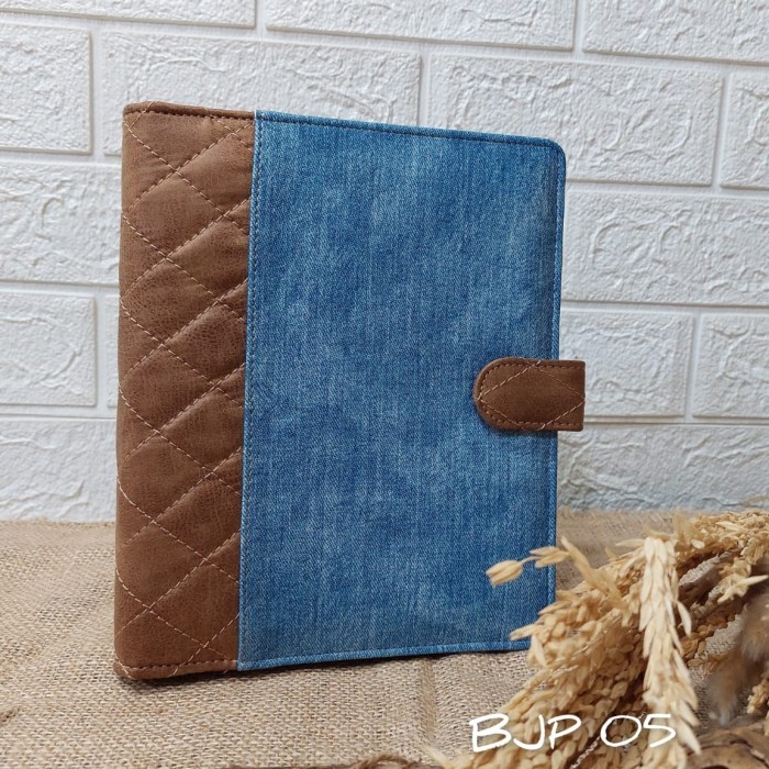 

Binder A5 Ring 20, A5 Ring 6, Binder B5 Ring 26, Binder Kampus, Kantor - BJP 05, A5 Ring 6