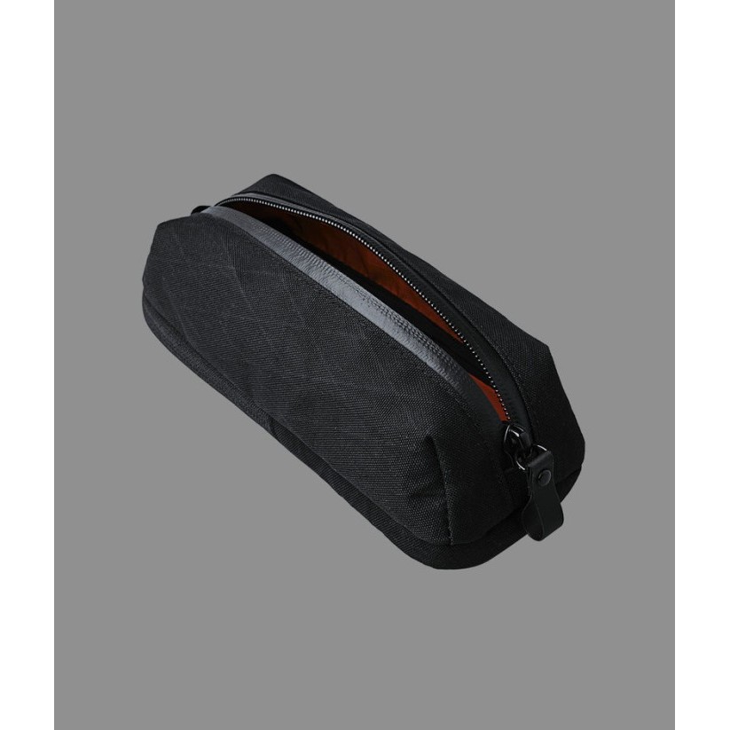 

[New]Promo Tempat Pensil Alpaka Pencil Case Pro Series High Tech Stationaries - Black X50