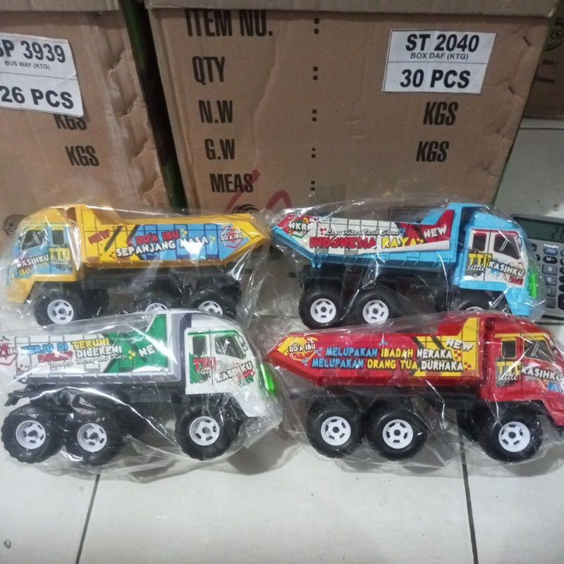 PROMO Mainan mobil truk bak pasir/truk oleng + stiker dan kata2 TTD NEW Mainan Mobil Dump Truck Mura