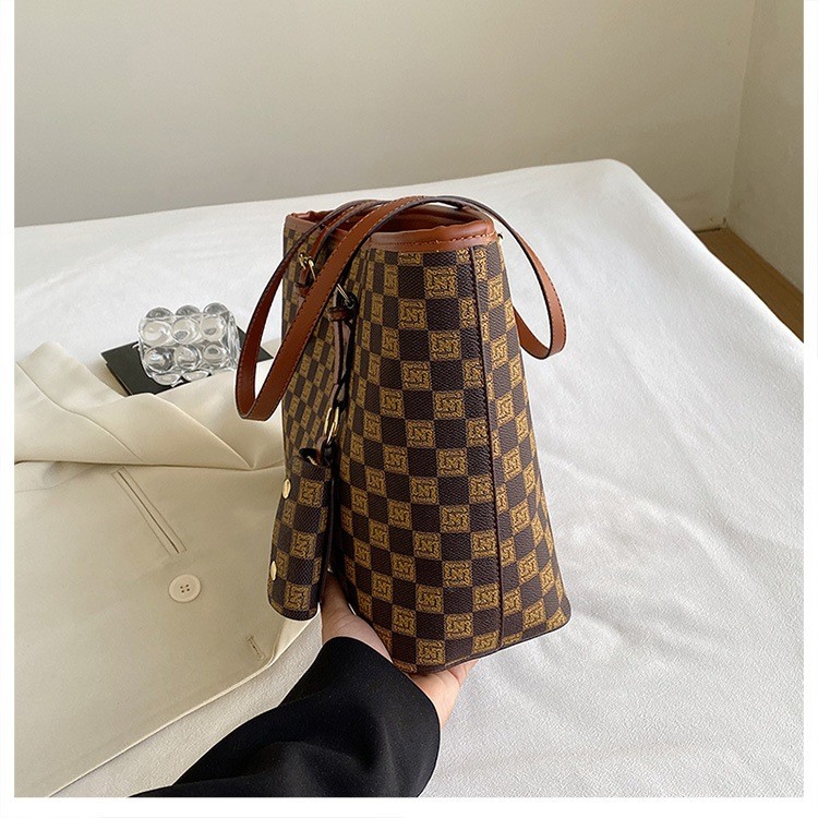 Totebag Wanita Premium - Tas Bahu Wanita Ukuran Besar - Model Terbaru - Tas Kerja Wanita Simple