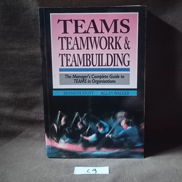 Teams Teamwork & Teambuilding
