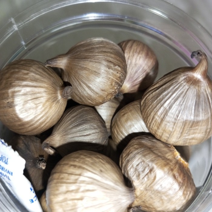 

Promo Bawang hitam tunggal, solo black garlic Nandhi 100gr dan 200gr - Bawang Kecil, 200 gr terlaris