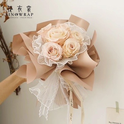 

Flower Wrapping Jaring Mesh Curly Nets 28cm x 3,2 meter mesh renda