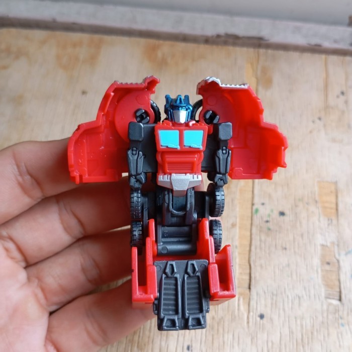 MAINAN mainan Transformers robot Optimus prime