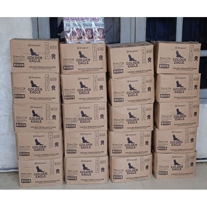 

Tepung Terigu Golden Eagle Bungasari 1 kg 1 Dus isi 10 pcs