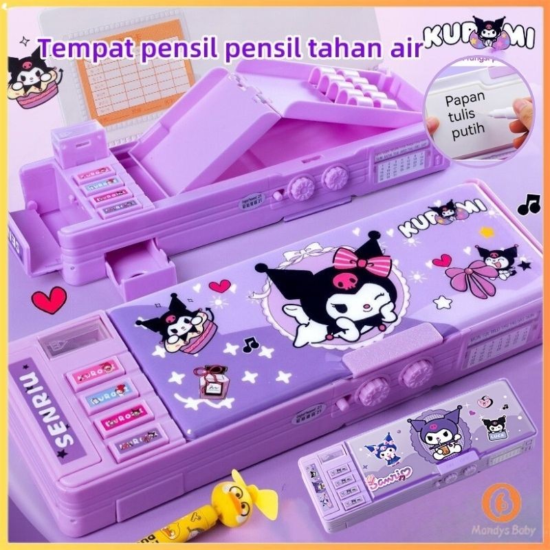 

【Penjual Lokal】Kuromi Kotak Alat Tulis Multifungsi Kunci Kode Kotak Pensil Passward Sanrio Dua Sisi Bernilai Tinggi Kapasitas Besar kotak pensil anak perempuan