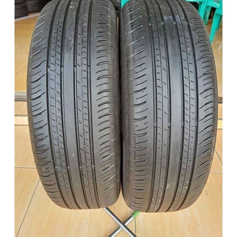 2 pcs ban mobil ring 17 ban mobil merk Dunlop ring 215/60,17