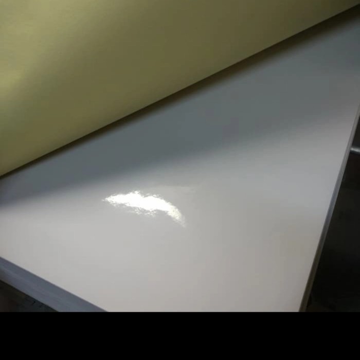 

kertas stiker glossy/stiker chromo/stiker label A4 isi 500 lembar