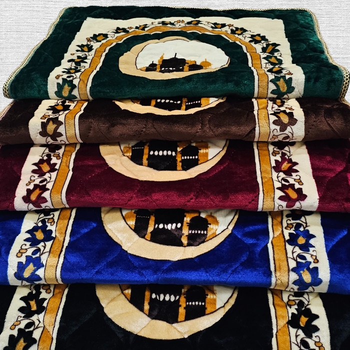 Sajadah Tebal Busa Bulu Empuk Anti Slip Jumbo - Random
