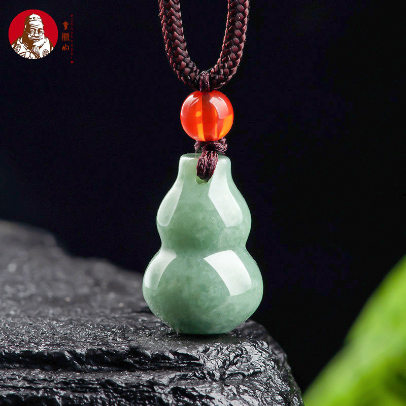 [Dengan  sertiflkat   identiflkasi] Batu giok alami Sebuah produk, liontin labu, liontin batu giok h