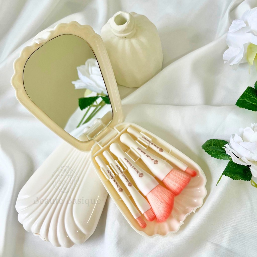 Shells Brush Set with mirror case
