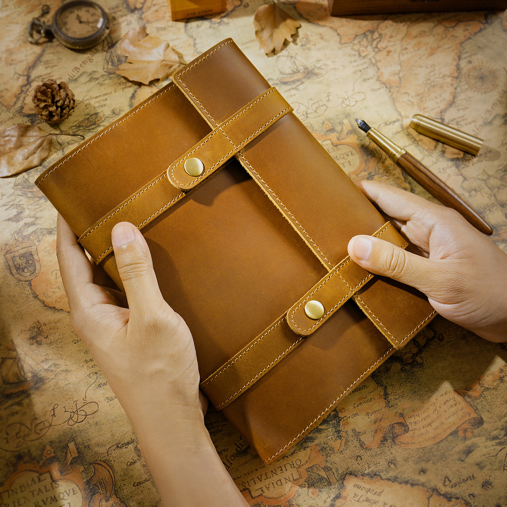 

AIGUONIU Head layer cowhide A5 type three fold fixed leaf ledger leather cover book cover protective cover notebook