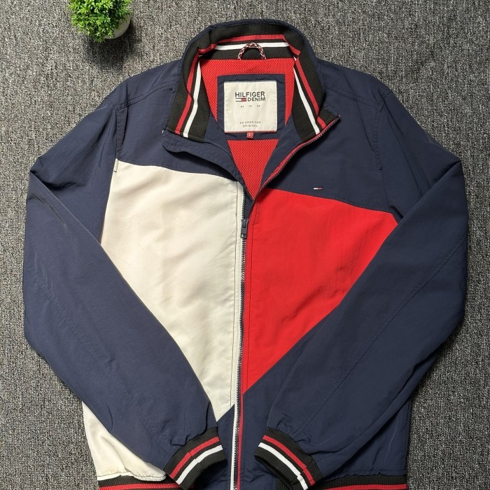 Tommy Hilfiger Big Logo Jacket