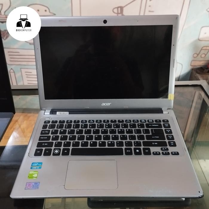 Laptop Acer V5-471 Core i3 .