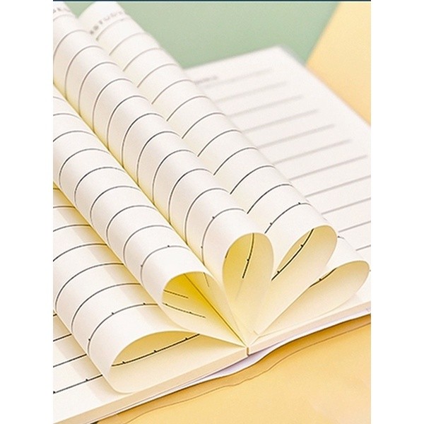 

[Whispers] Notebook Mini A7 Buku Kecil /Buku Tulis/ Buku Catatan A7 64 Lembar Dino Edition