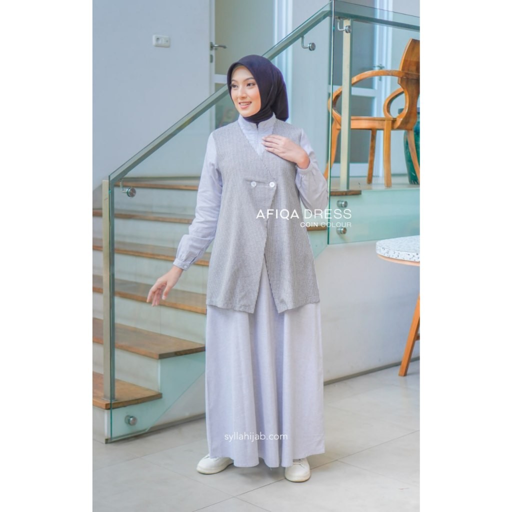 SYLLA - Afiqa Dress simple Office look