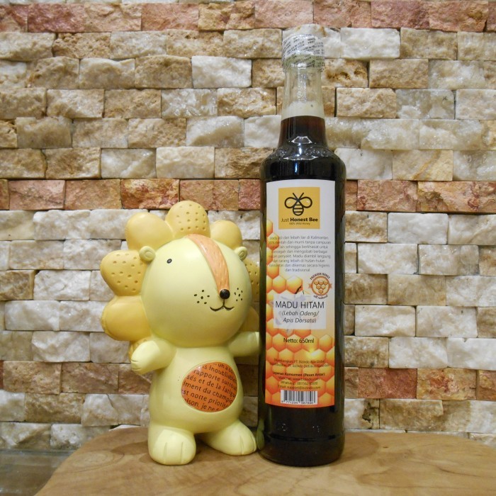 

Madu Hitam Lebah Odeng Apis dorsata Asli Lebah Liar Kalimantan 650 ML - Hitam