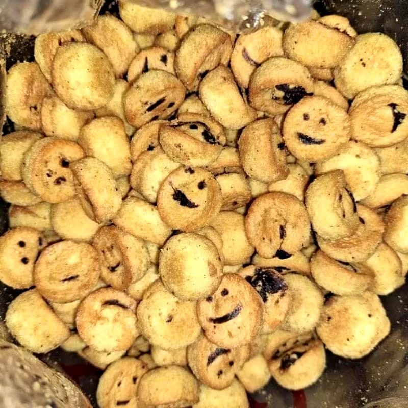 

Bolu Smile Bolu Kue Kering Mini 100gr