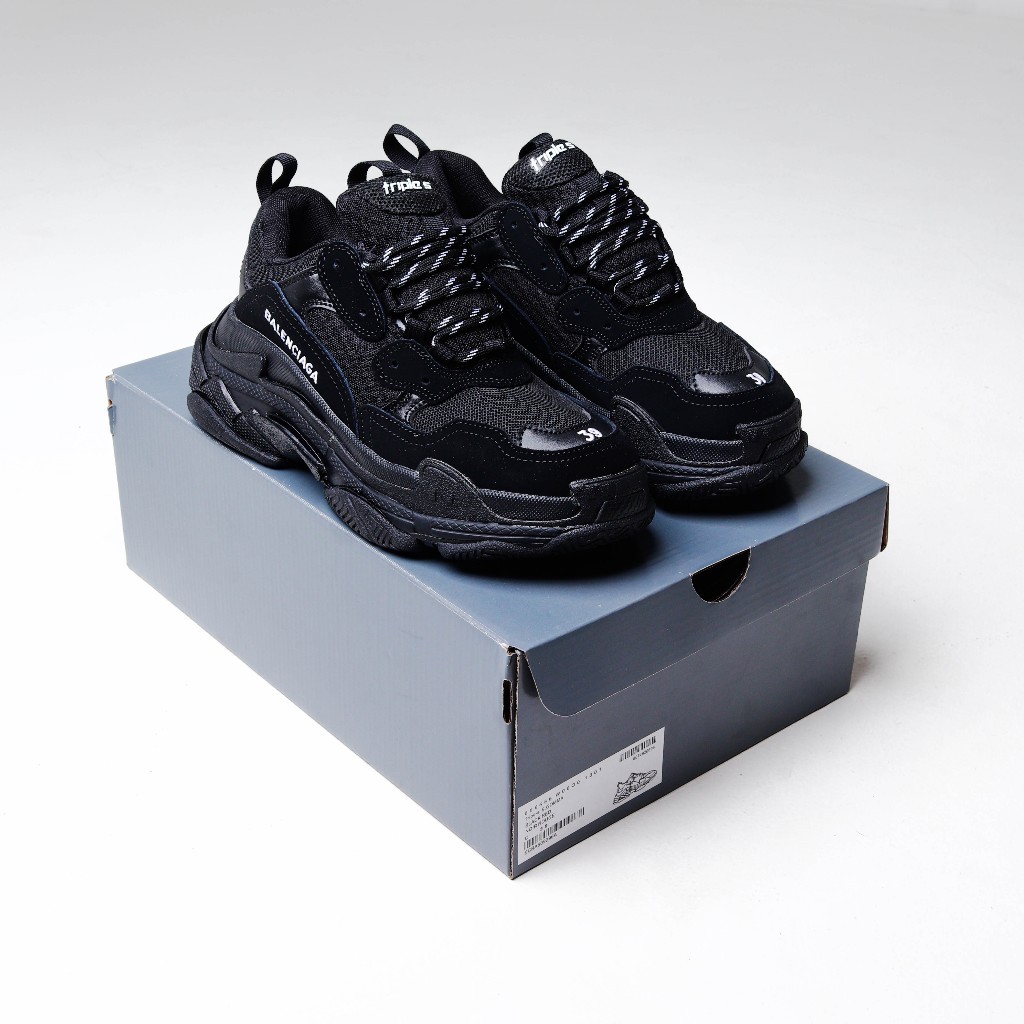 (ZEEZ) Sepatu Sneakers Balenciaga Triple S Black