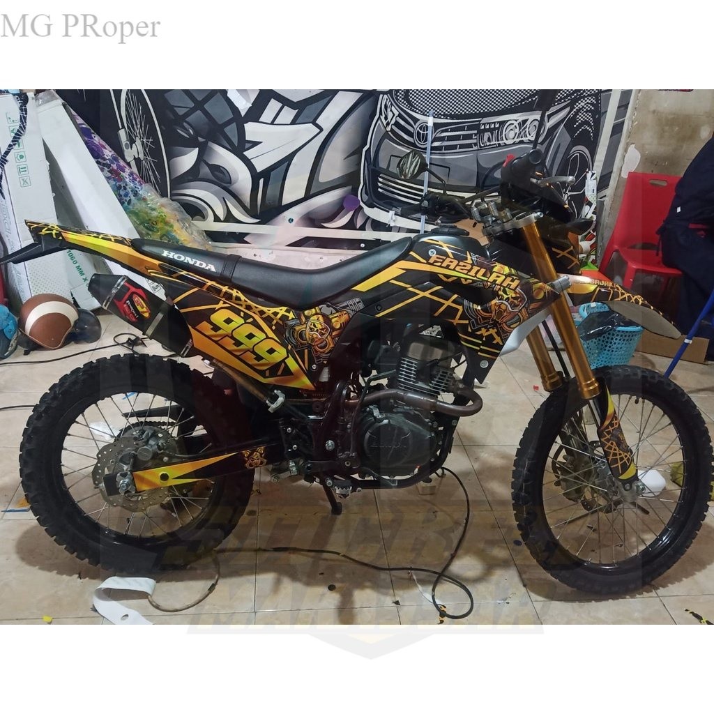 Stiker Striping Decal HONDA CRF 150 l 150L Full Body  CRF Motif Garis Hitam Dan Orange Keren