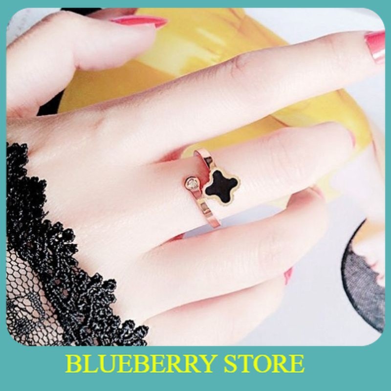 cincin titanium fashion clover hitam mata 1 Perhiasan Wanita