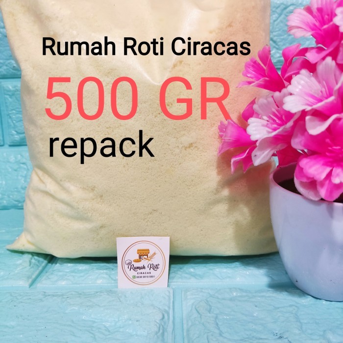 

PARMESAN 500GR CHEESE GRATED KEJU HAPPY VALLEY 500 GR