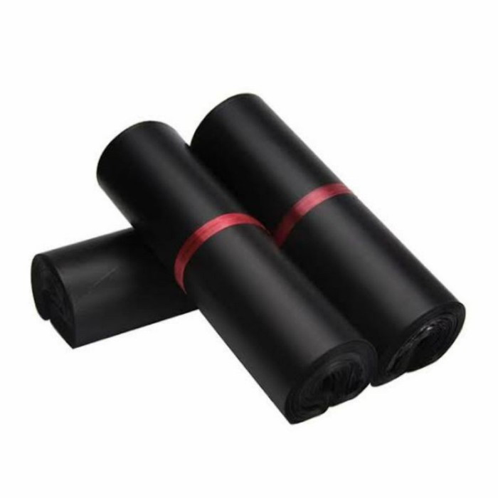 

Plastik Polymailer Olshop Kantong Plastik Packing Online Shop Hitam Bahan Tebal 17 x 30 1076