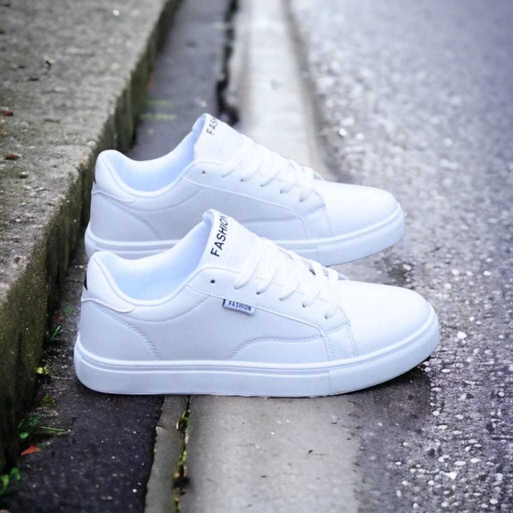 Sepatu Sneakers Pria Dan Wanita Sepatu Putih Sepatu Kasual PUTIH FASHION JYOO Korean Style - YASMINE