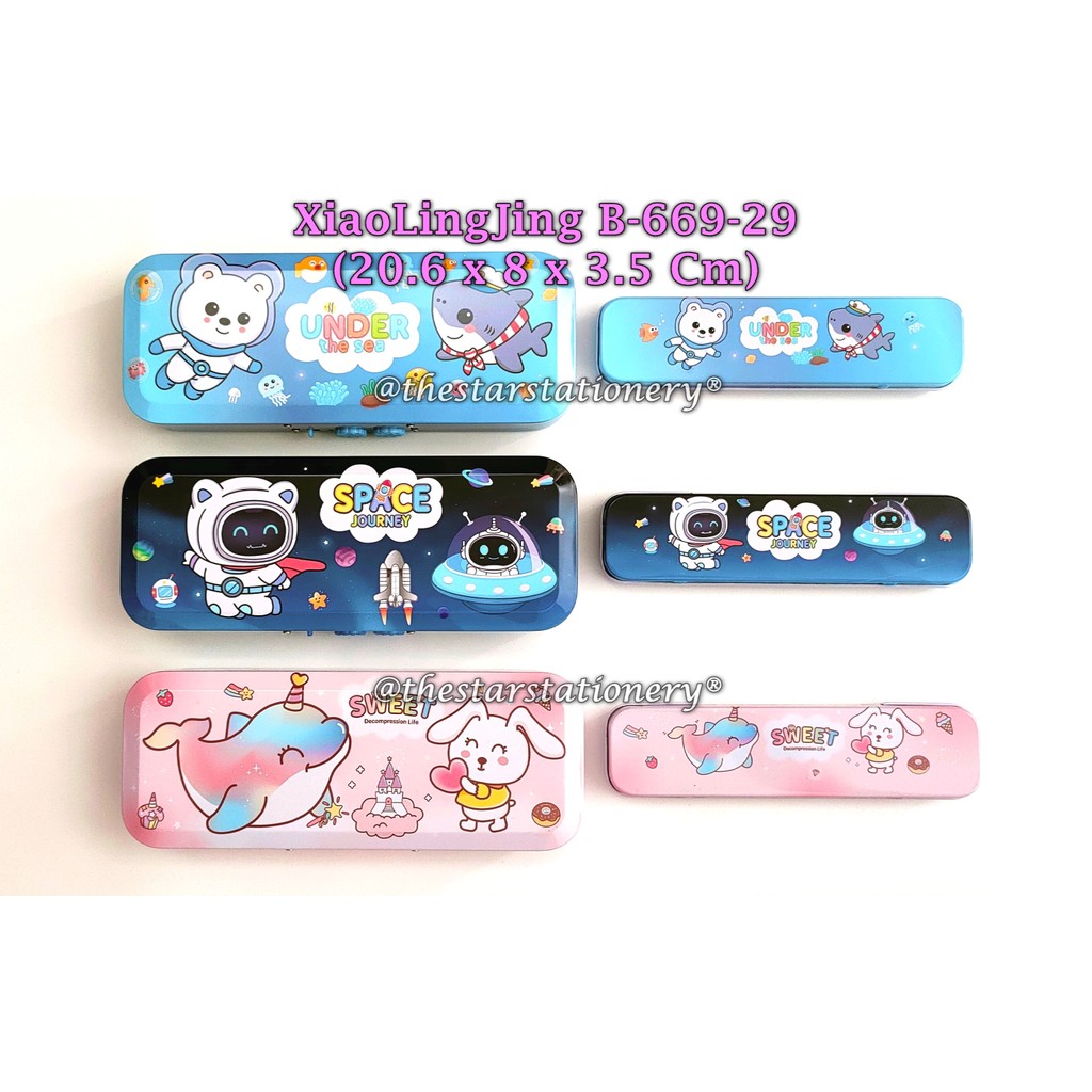

(1 Biji) Kotak Pensil Kaleng Password + Anak Xiaoligjing B-669-29 / Tempat Pensil 20.6*8*3.5 Cm