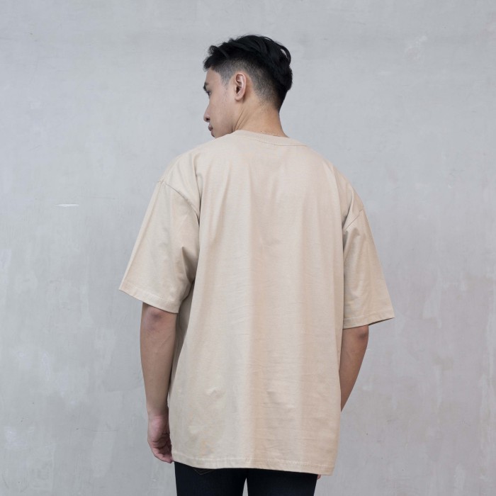 

LARIS -Houseofcuff Kaos Oversized T-shirt Pria Unisex Tebal Oversize Cream - XXL